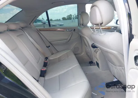 2007 Mercedes-Benz C 230 Sport из США, поврежденный, VIN WDBRF52H17F905780